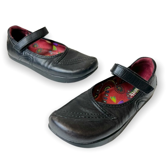 earth shoes mary jane sale